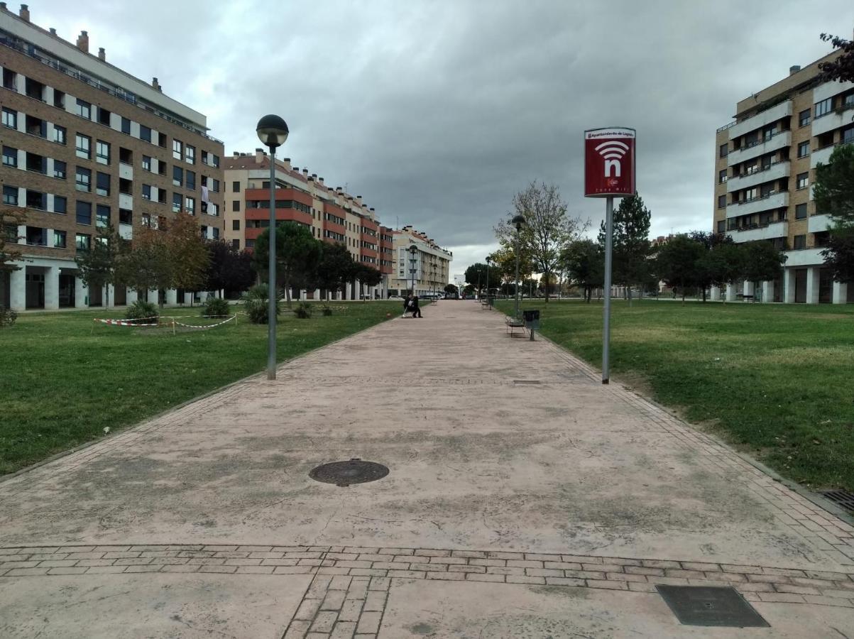 Apartamento Los Lirios Logrono Logroño Exterior foto